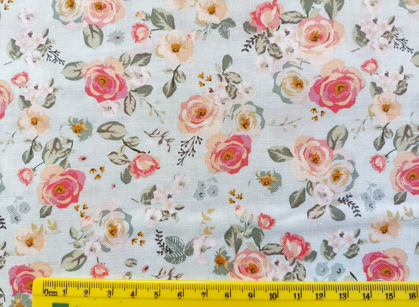Fat Quarter - Gingham Gardens Floral Aqua - Riley Blake - Cotton Fabric