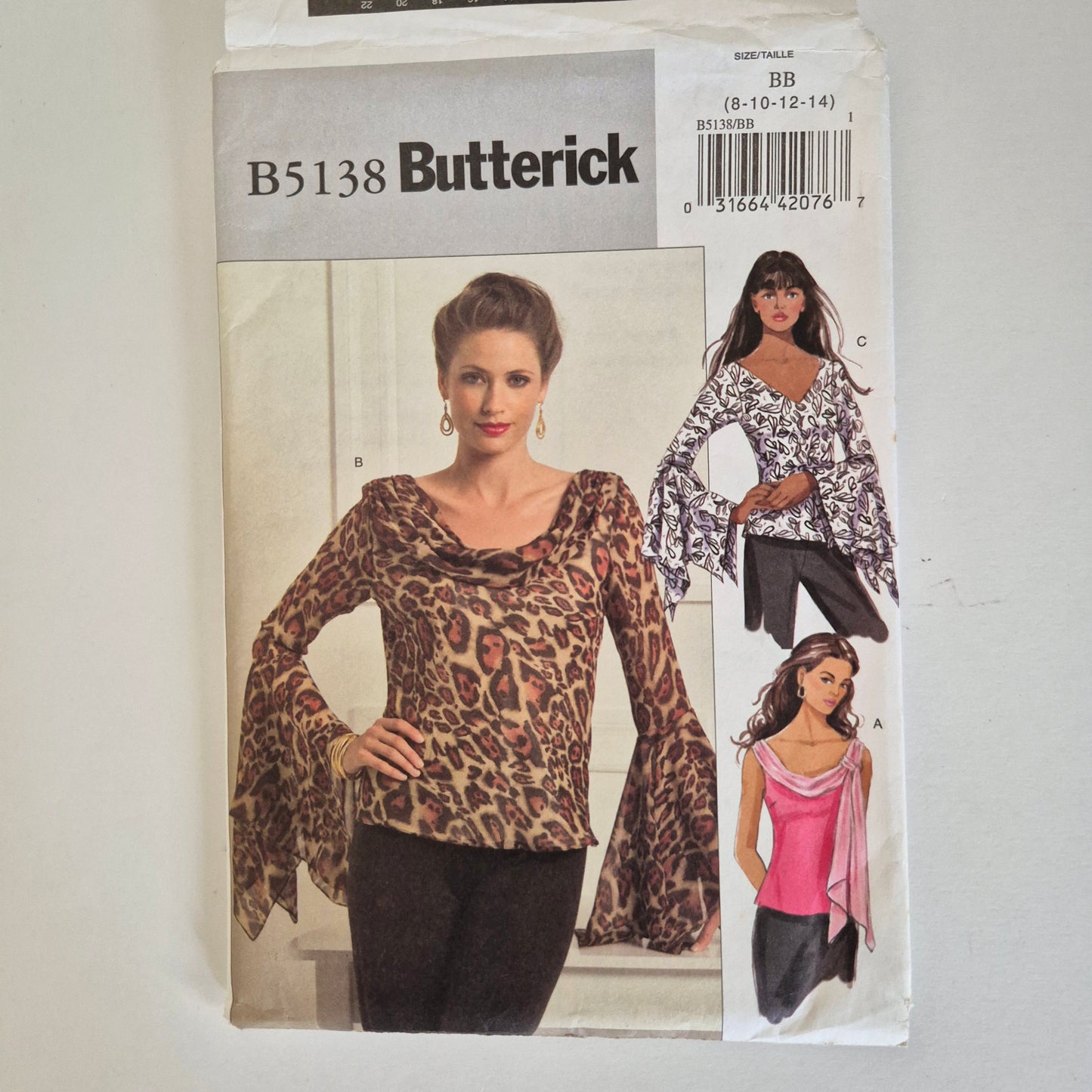 Butterick B5138, Misses' top pattern, Sizes 8 - 14
