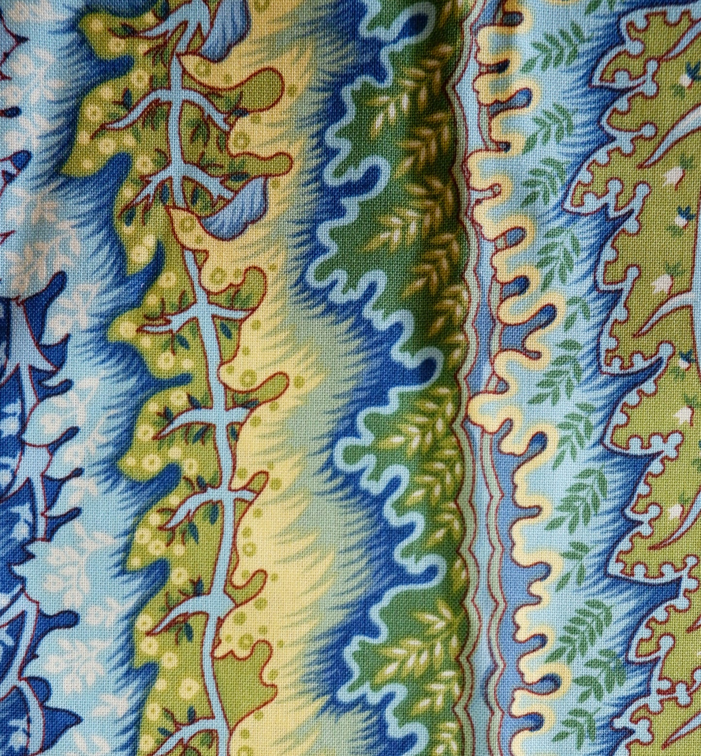 Cotton Fabric - Country Manor - 1.05m remnant - Fabric Rescue