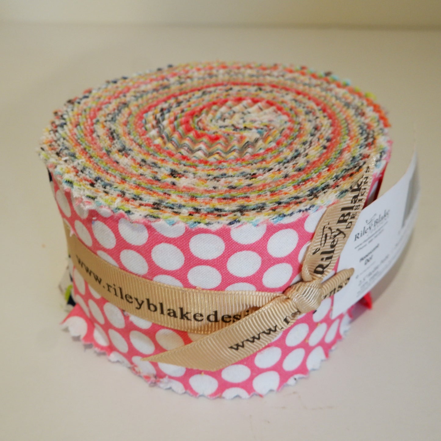 Honeycomb Dot Rolie Polie - 26 Pieces - Riley Blake