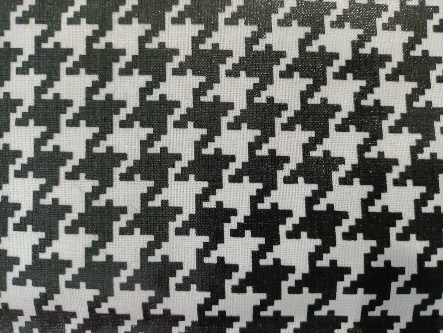 Laminated Cotton - Hound's Tooth - 93cm remnant - Fabric Rescue