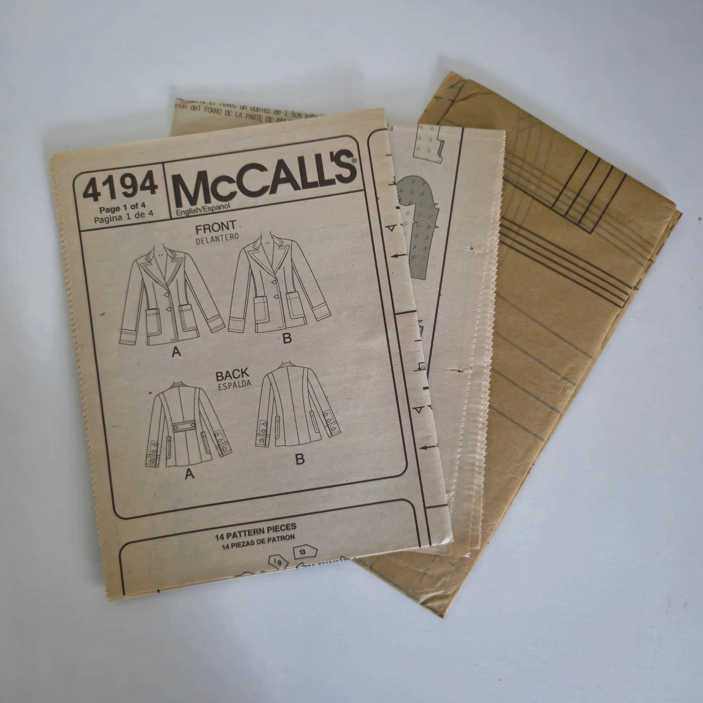 McCall's 4194, Misses' and Misses' Petite Lined Jacket pattern. Sizes 14 to 20