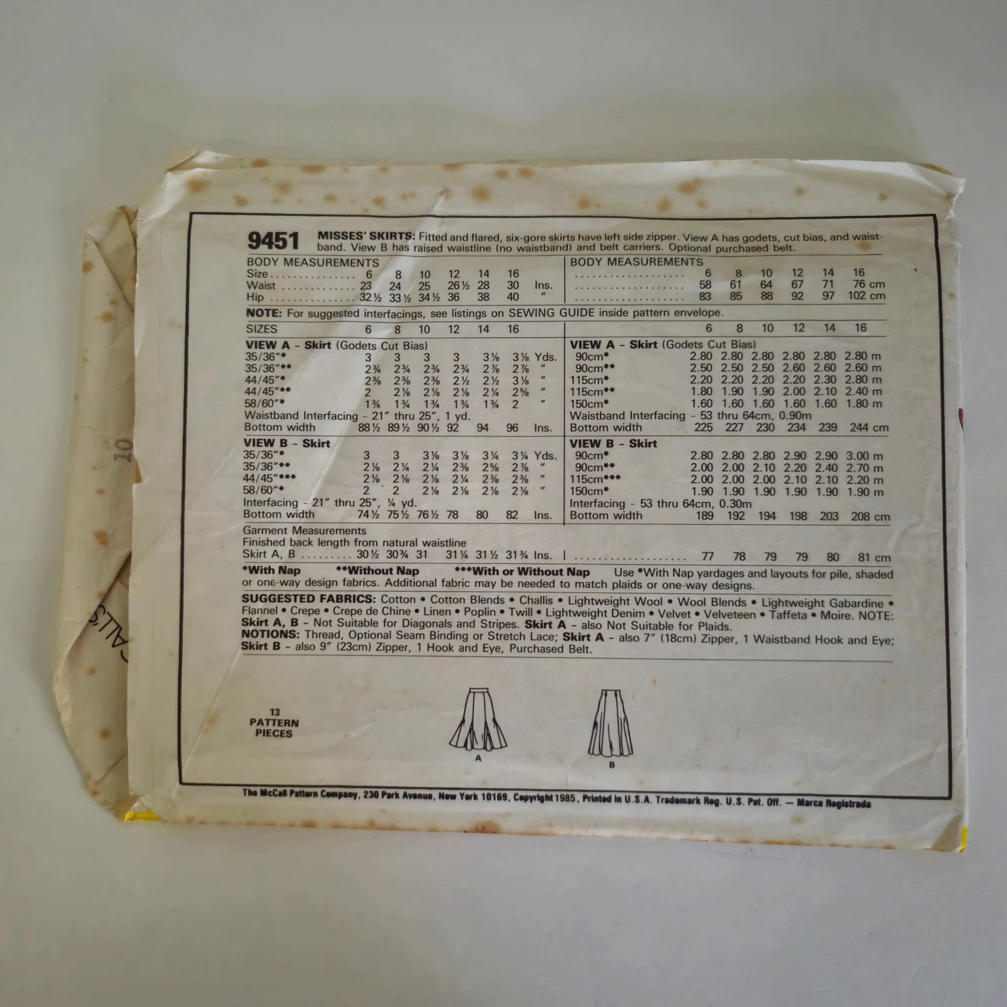 McCall's 9451, Misses' skirts pattern, size 10