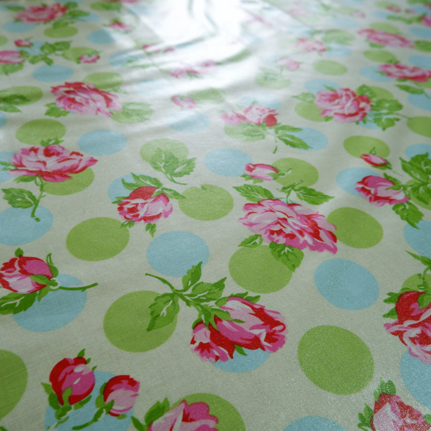 Laminated Cotton - Falling Rose - 93cm remnant - Fabric Rescue