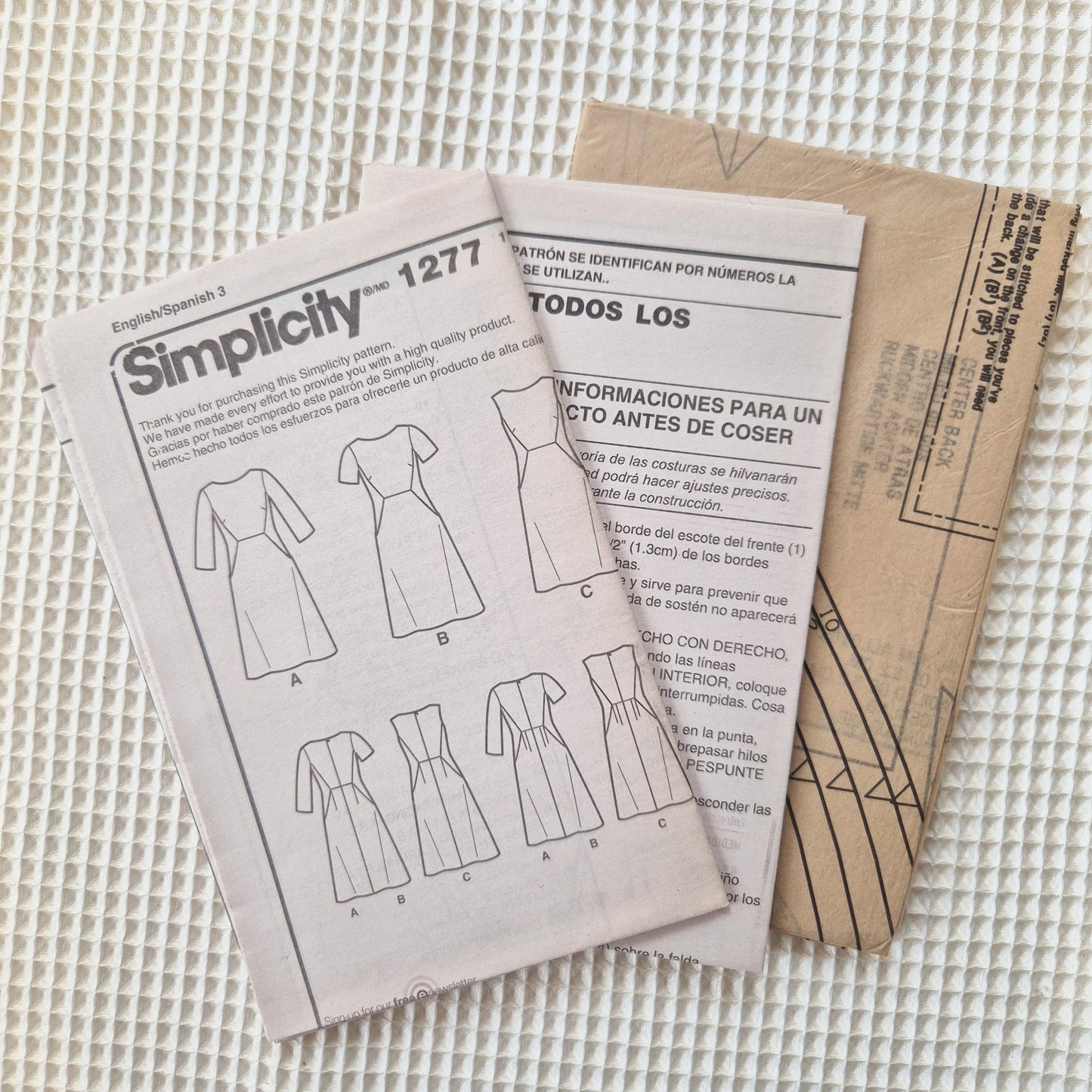 Simplicity 1277, dress pattern, sizes 10 - 18