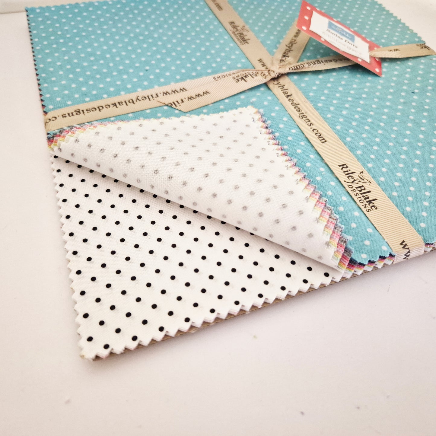 Swiss Dots - 10 inch Stacker - 19 Pieces - Riley Blake