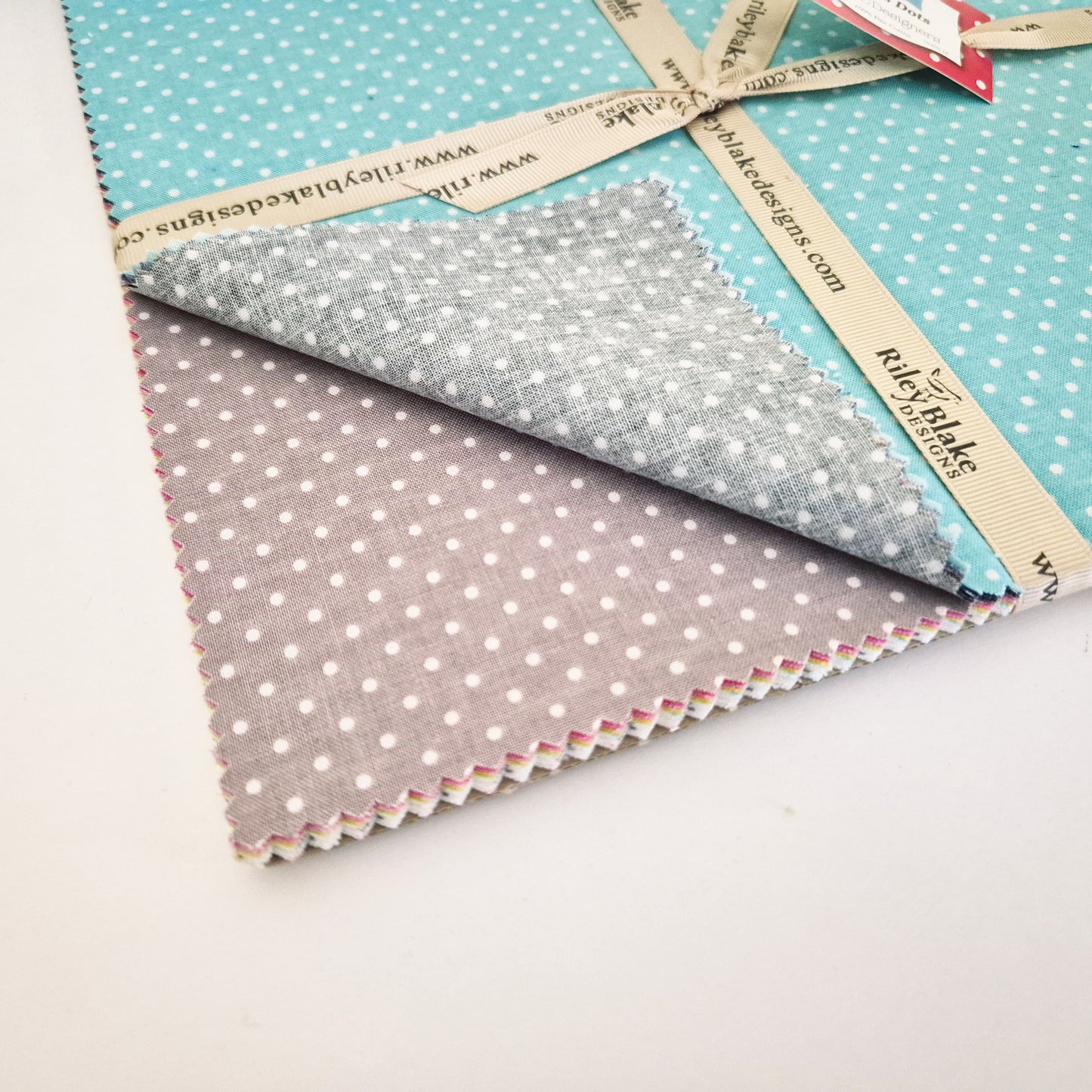 Swiss Dots - 10 inch Stacker - 19 Pieces - Riley Blake