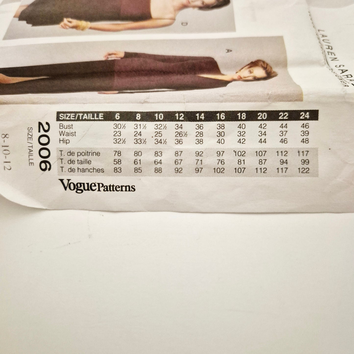 Vogue 2006 dress tunic skirt and pants pattern. Sizes 8 - 12