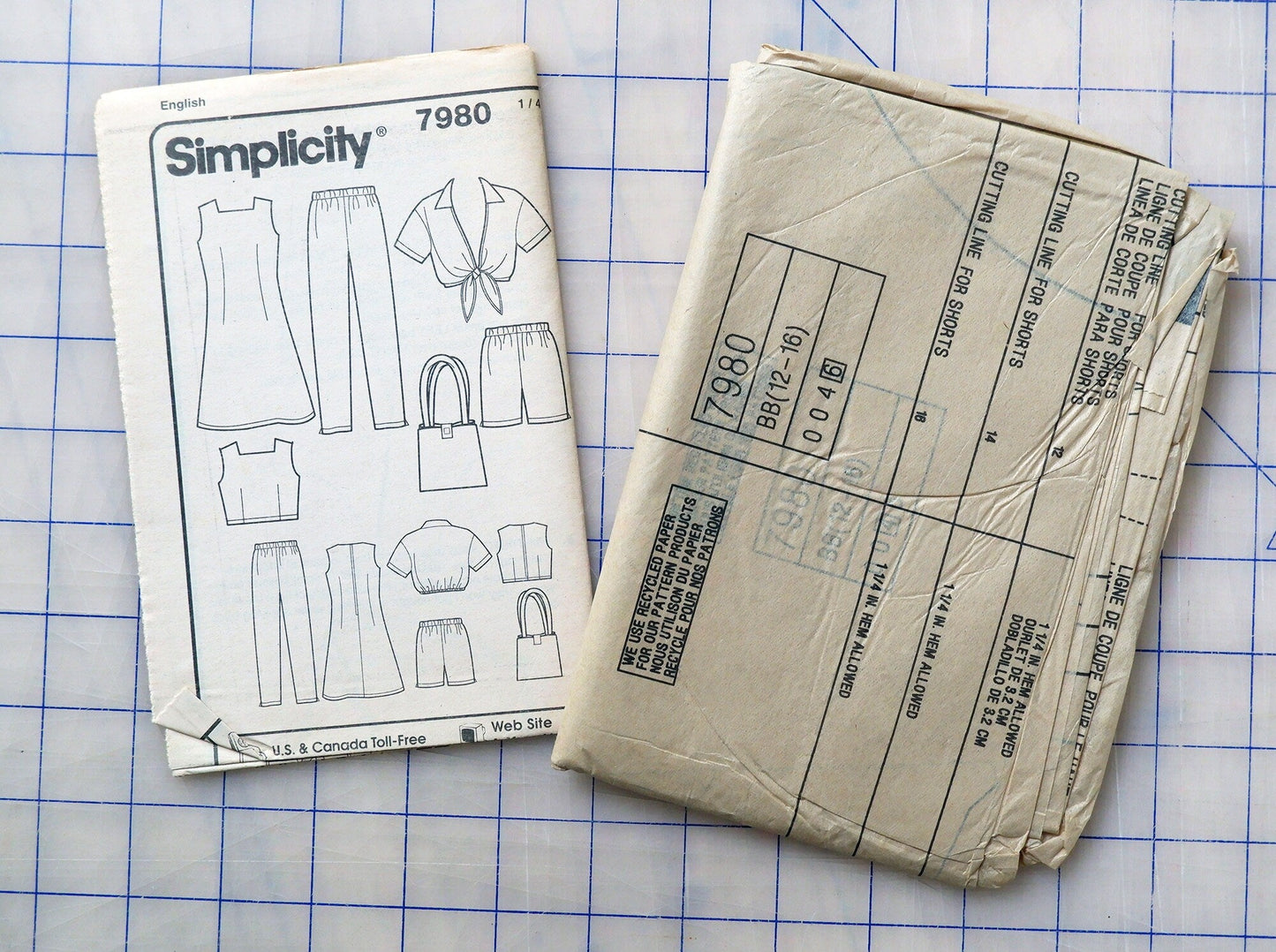 Simplicity 7980, girls clothing and bag pattern, sizes 12 - 16
