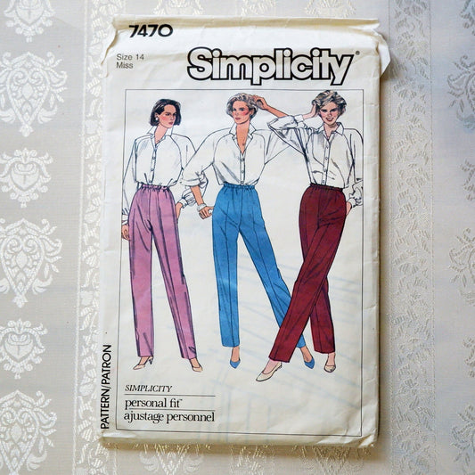 Simplicity 7470, women's pants pattern, size 14