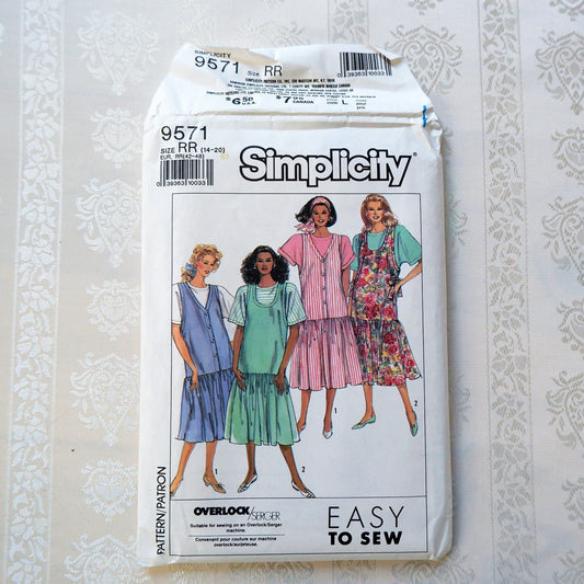Simplicity 9571, maternity pinafore and pullover top pattern Sizes 14 - 20