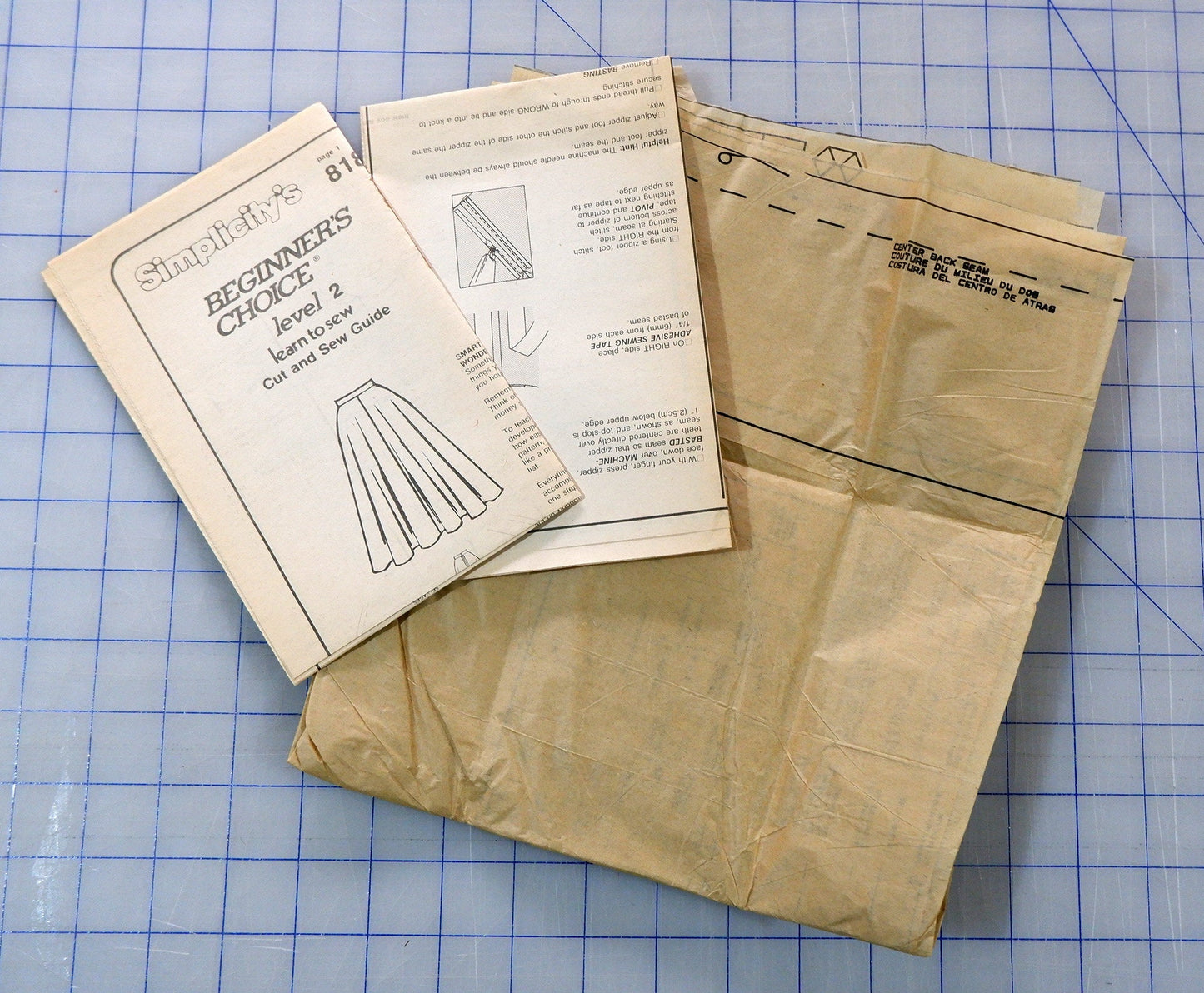 Simplicity 8184. Circular skirt pattern. Size 12.