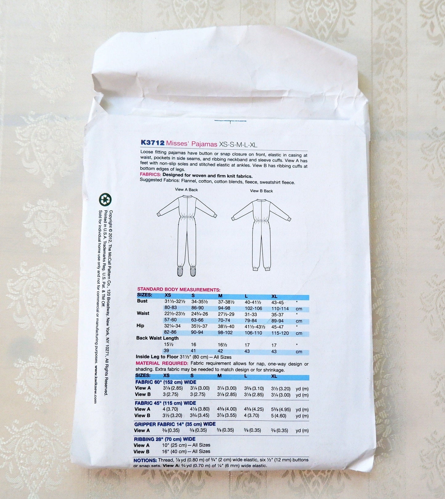 Kwik Sew K3712 Women's pajamas pattern, sizes XS - XL