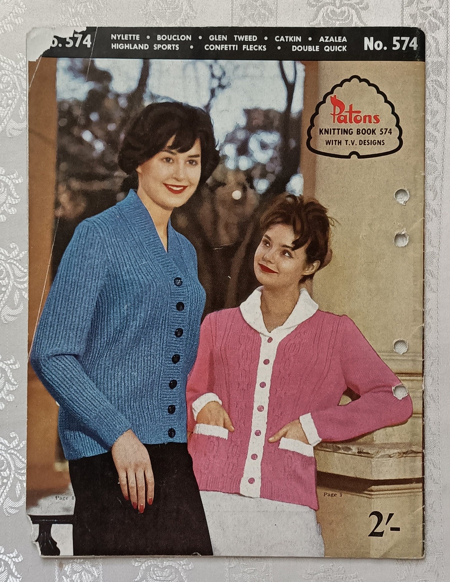 Patons knitting book 574 knitting patterns for women, jumpers and cardigans