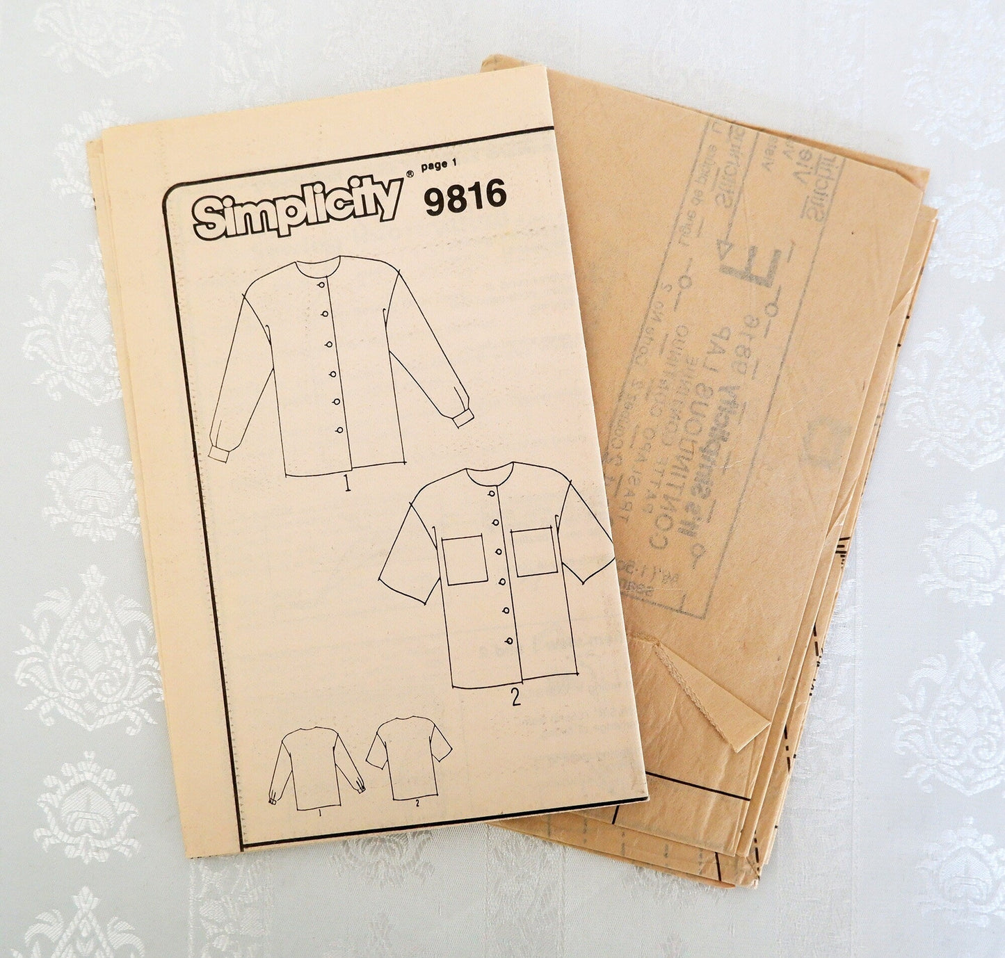 Simplicity 9816, blouse pattern, sizes 10 - 20