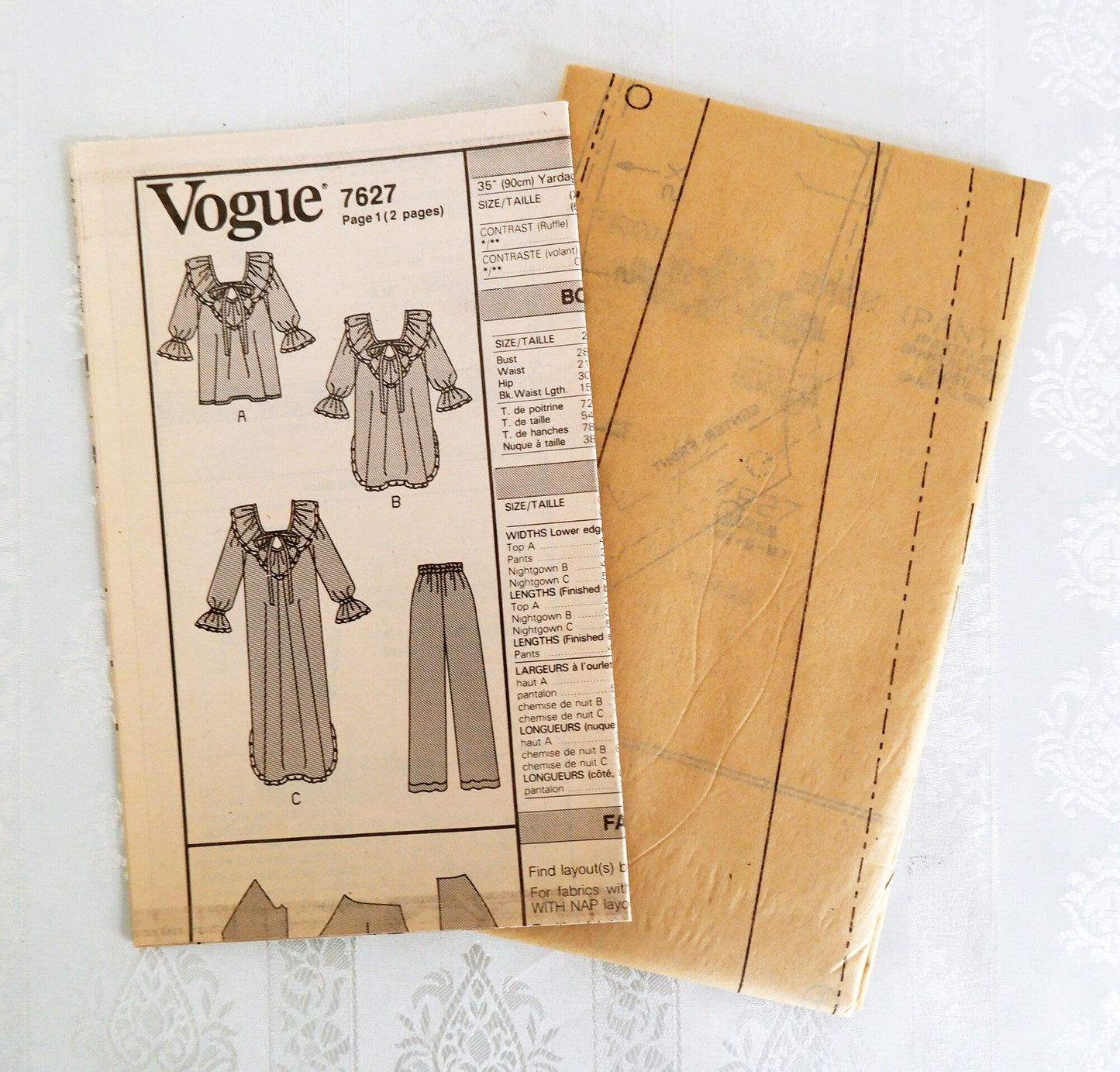 Vogue 7627, nightgown top and pants pattern. Sizes XS - M (6 - 14)
