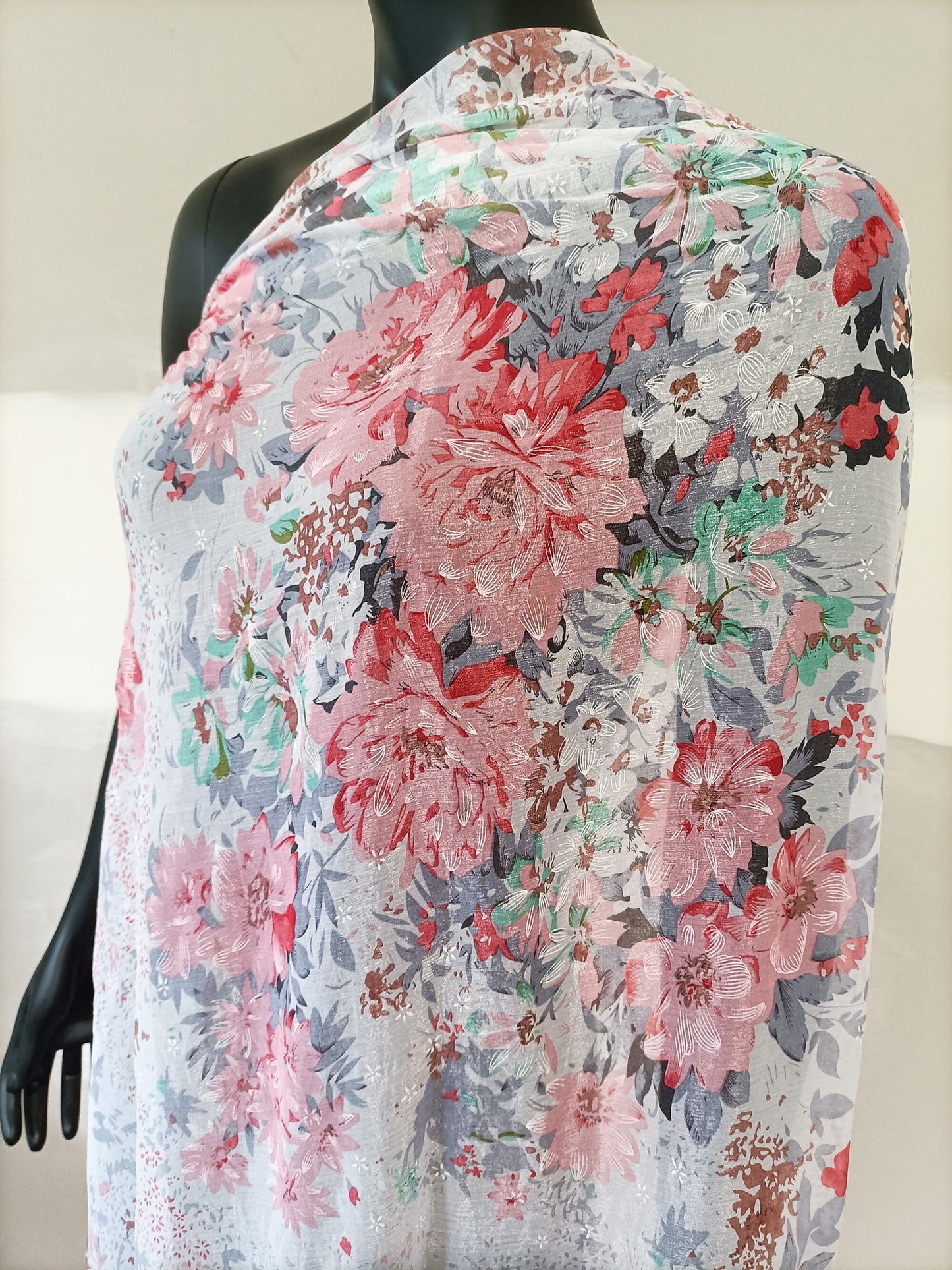 Chiffon - Light Floral - 1.3m Remnant - Fabric Rescue