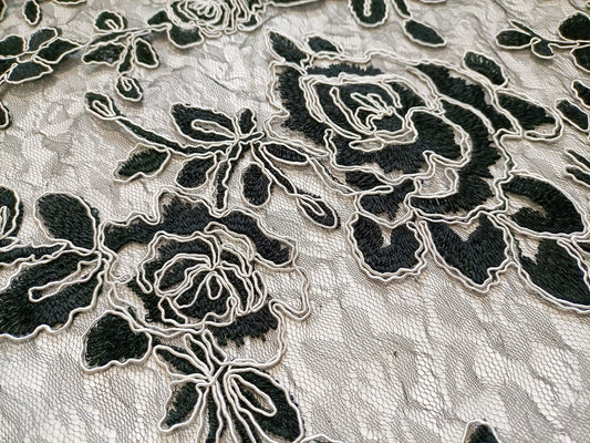 Embroidered net - Fabric Rescue