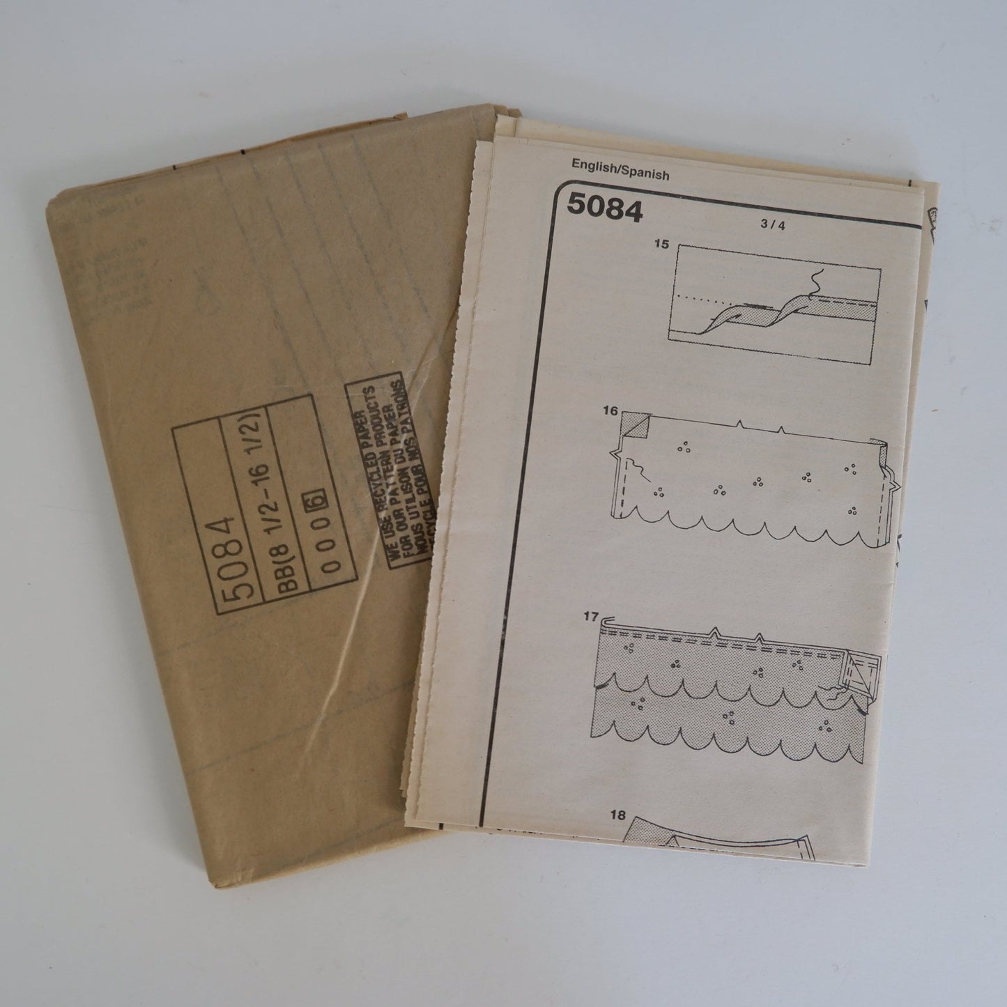Simplicity 5084, girls design your own mini skirt pattern. Sizes 8 - 16