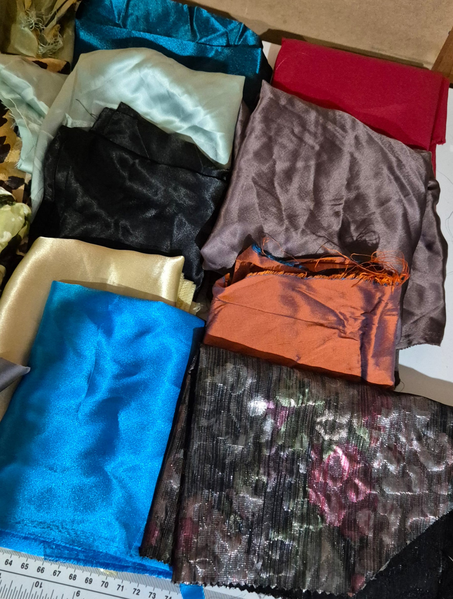 Dress fabric scrap bag - Fabric Rescue