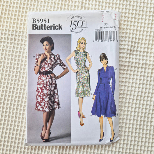 Butterick B5951, Dress pattern, Sizes 16 - 24