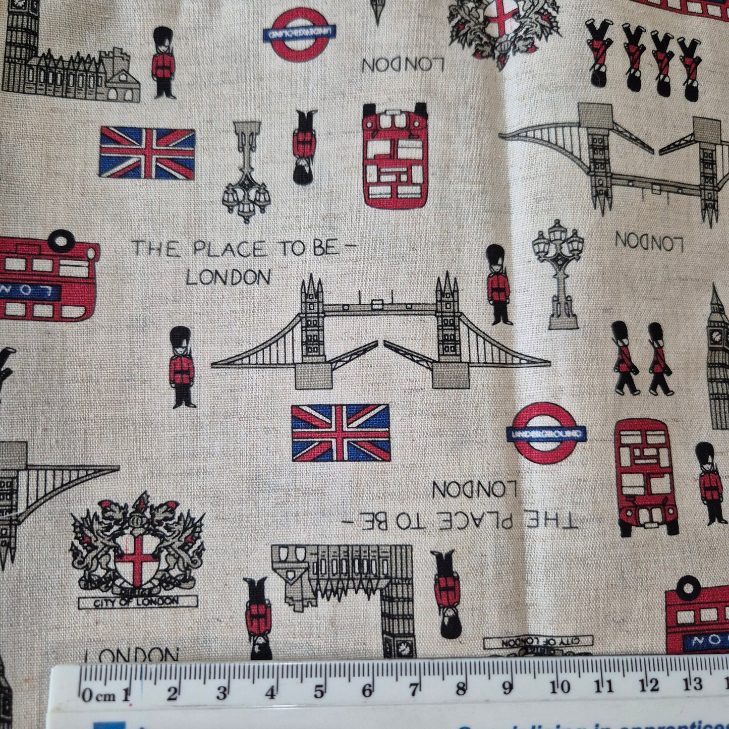 Cotton Fabric - London - 1m remnant - Fabric Rescue
