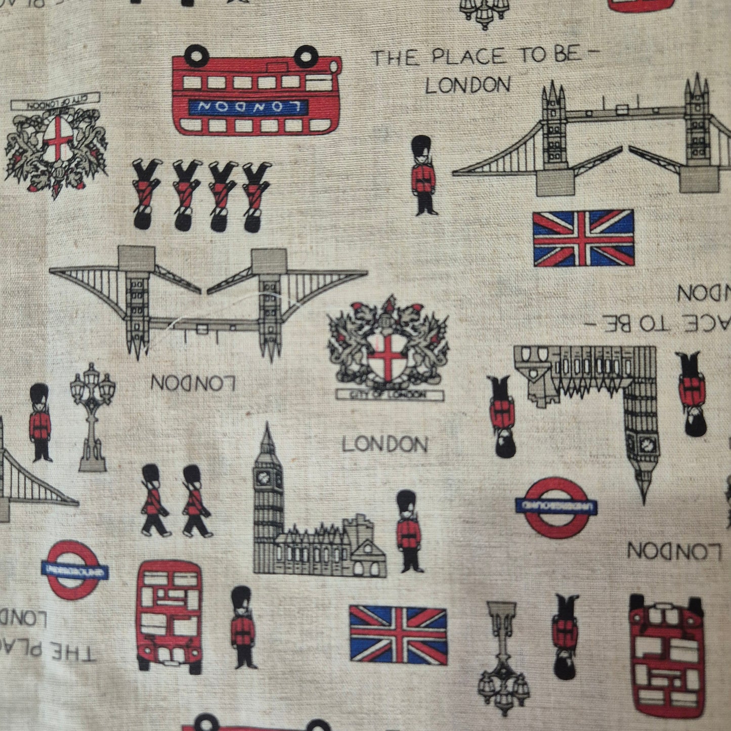 Cotton Fabric - London - 1m remnant - Fabric Rescue