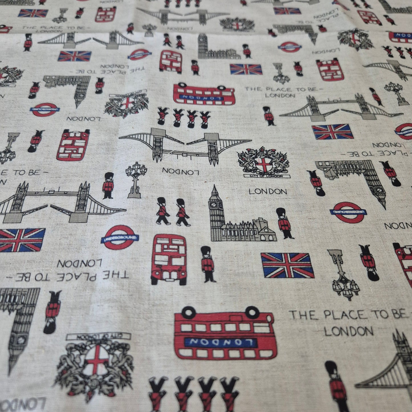 Cotton Fabric - London - 1m remnant - Fabric Rescue
