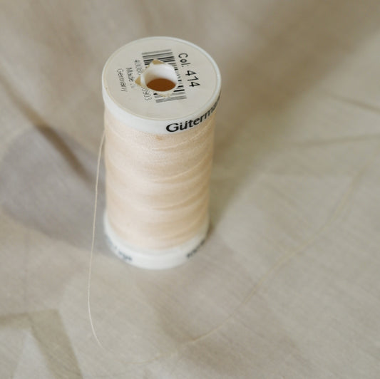 Cream poplin with thread colour 414
