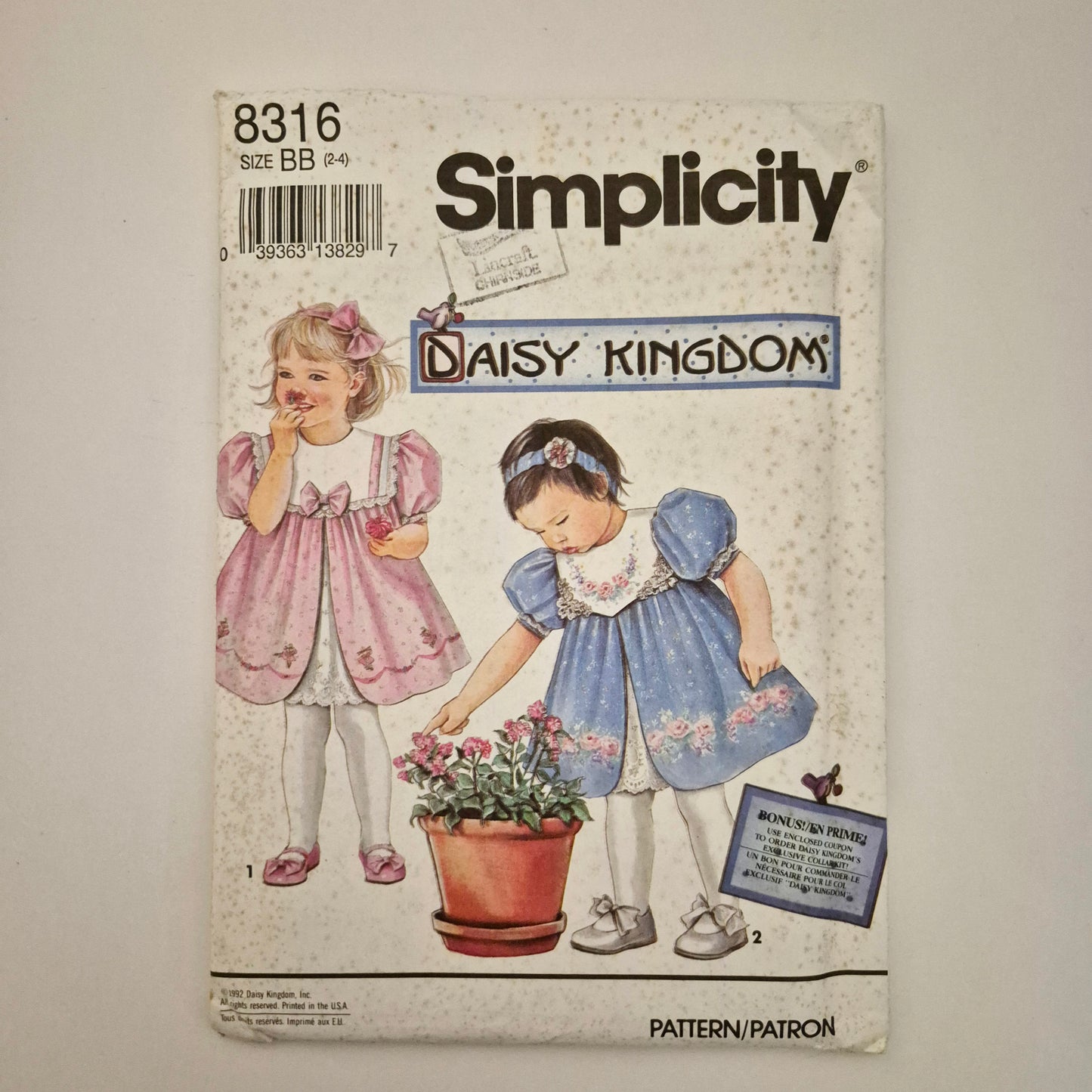 Simplicity 8316, Toddlers' dress pattern, Sizes 2 - 4