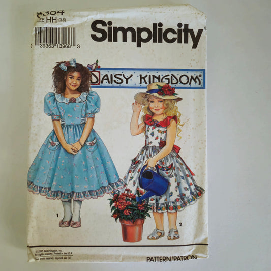 Simplicity 8384, girls' and child's dress pattern, sizes 3 to 6