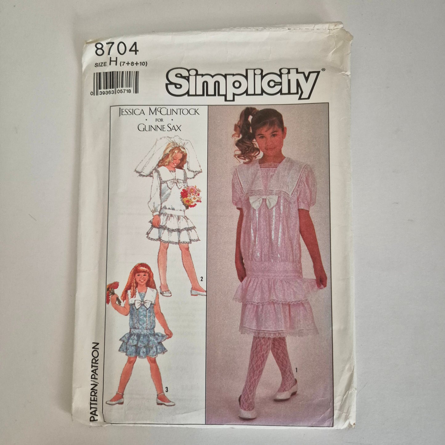Simplicity 8704, Vintage flower girl dress pattern, Size 7 to 10