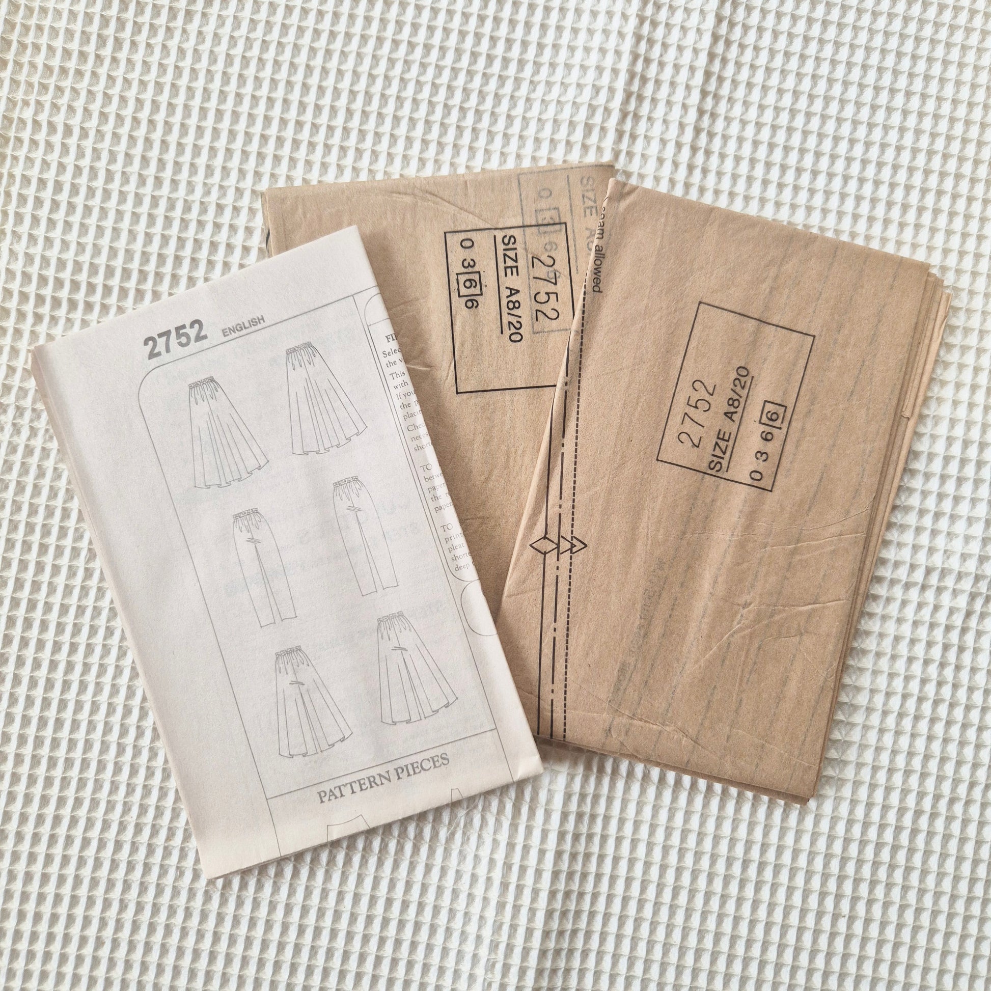 Style 2752 pattern pieces