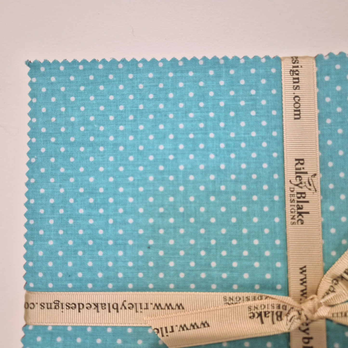 Swiss Dots - 10 inch Stacker - 19 Pieces - Riley Blake
