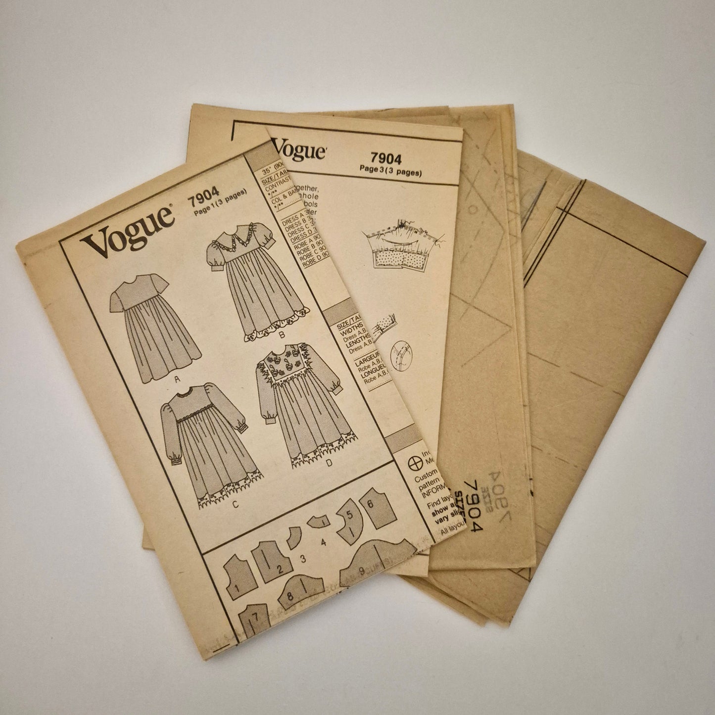 Vogue 7904, Toddlers'/Children's dress pattern, Sizes 1 - 3