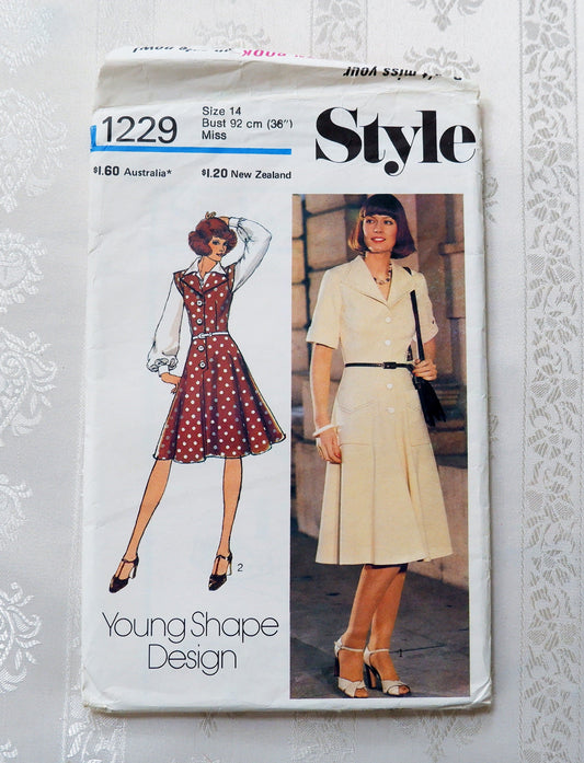 Style 1229, dress pattern, Size 14