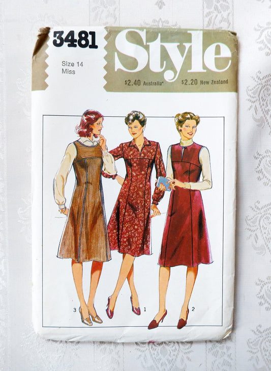 Style 3481, dress and pinafore pattern, Size 14, 1980s