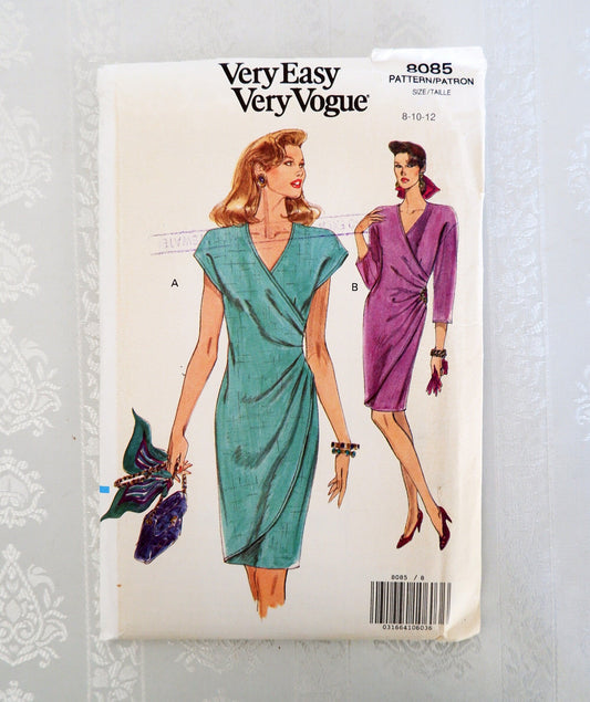 Vogue 8085, dress pattern. Size 8 - 12
