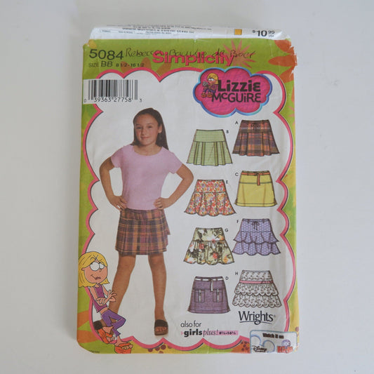 Simplicity 5084, girls design your own mini skirt pattern. Sizes 8 - 16